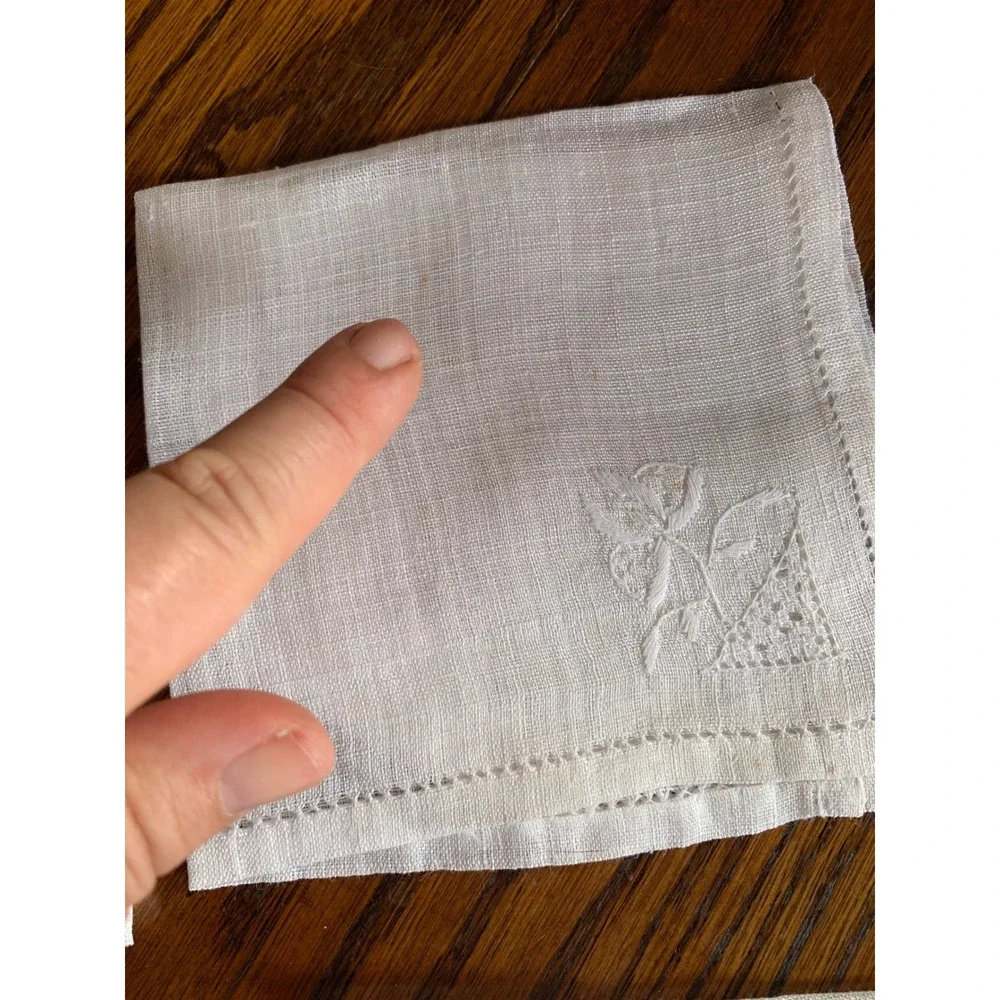 Vintage White Linen Cocktail Napkins Set of 4 Hand Embroidered Floral Lace 5x5